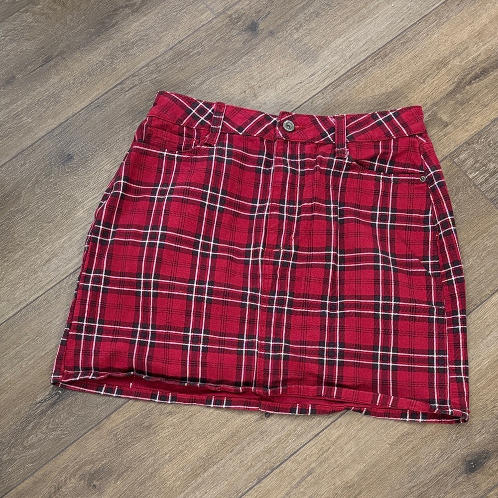 Arizona Jean Company Red Plaid Mini Skirt